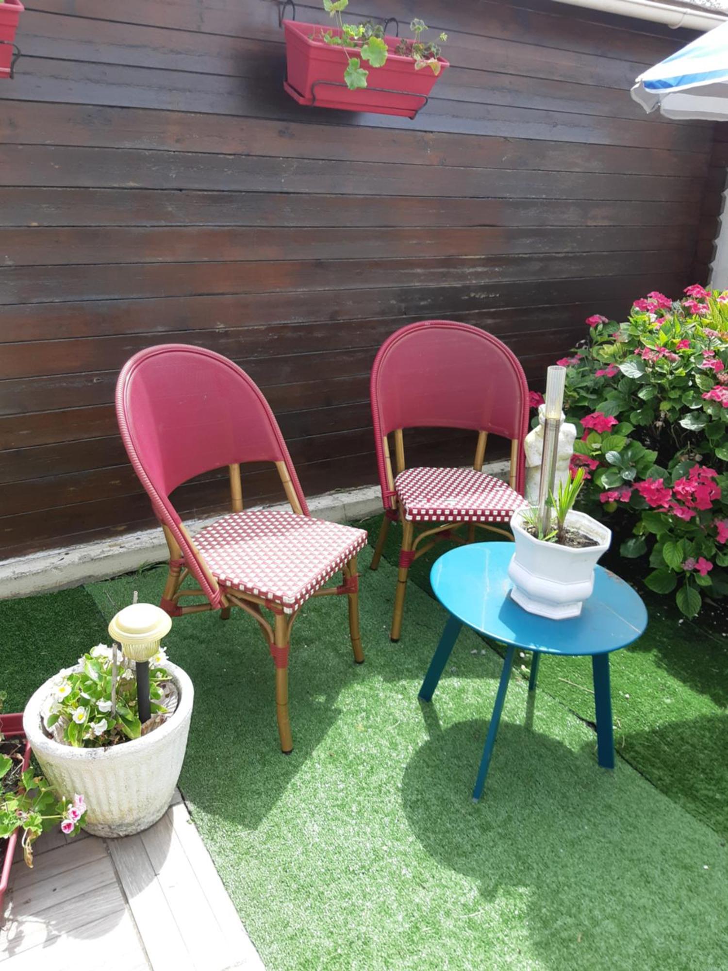 Chambre Lit Double Dans Pavillon , Chez Lilyanne Tonnay-Charente Exterior foto