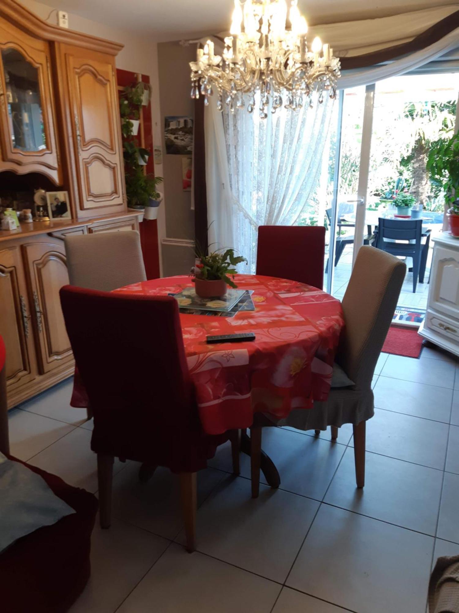 Chambre Lit Double Dans Pavillon , Chez Lilyanne Tonnay-Charente Exterior foto
